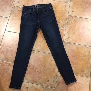 American Eagle High-Waisted Jeans